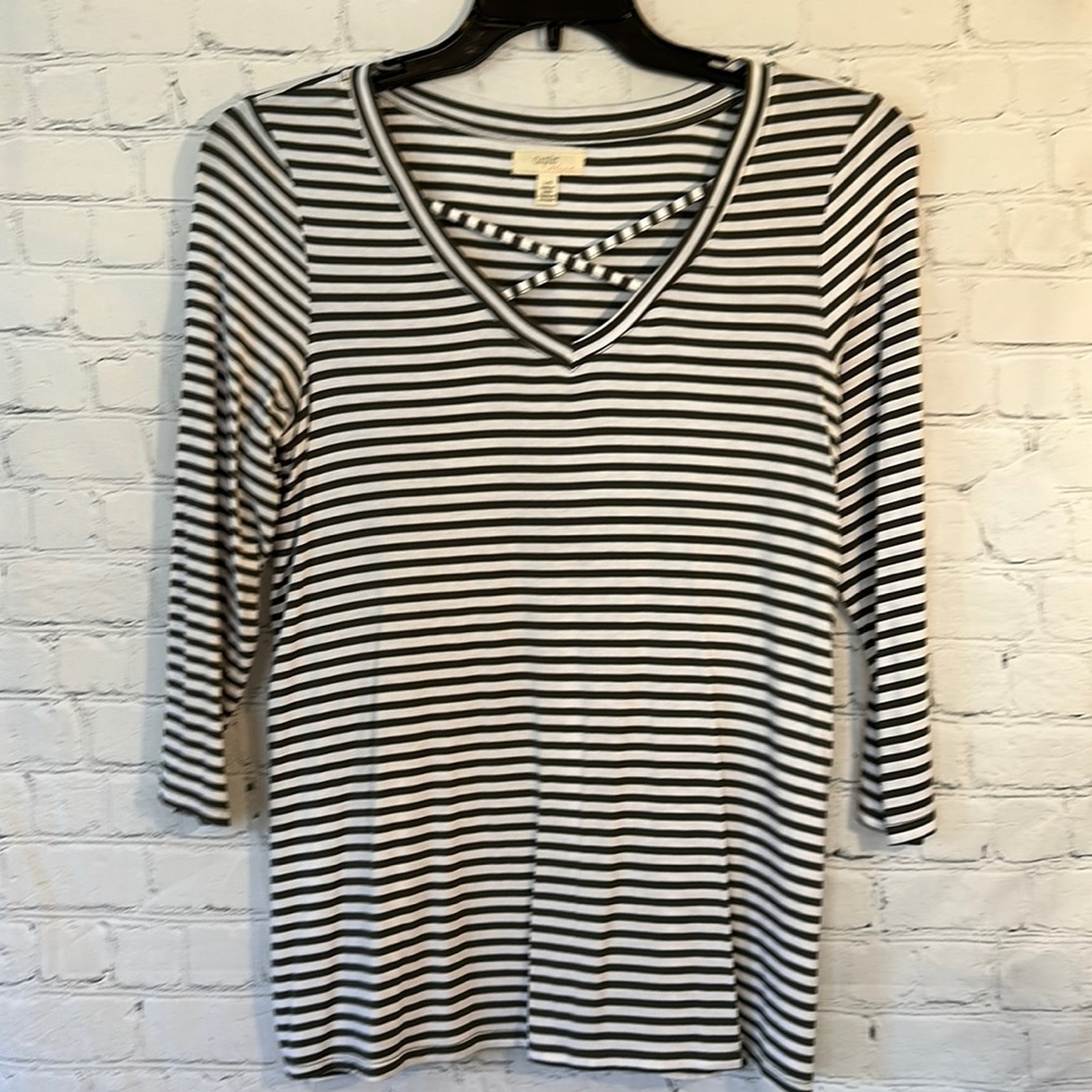 Cupio soft olive green top